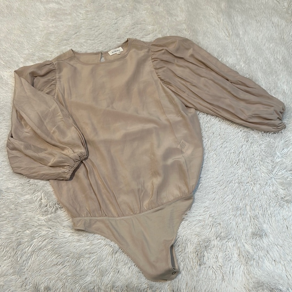 👠NWOT Bohme Ballon Sleeve Bodysuit Blouse